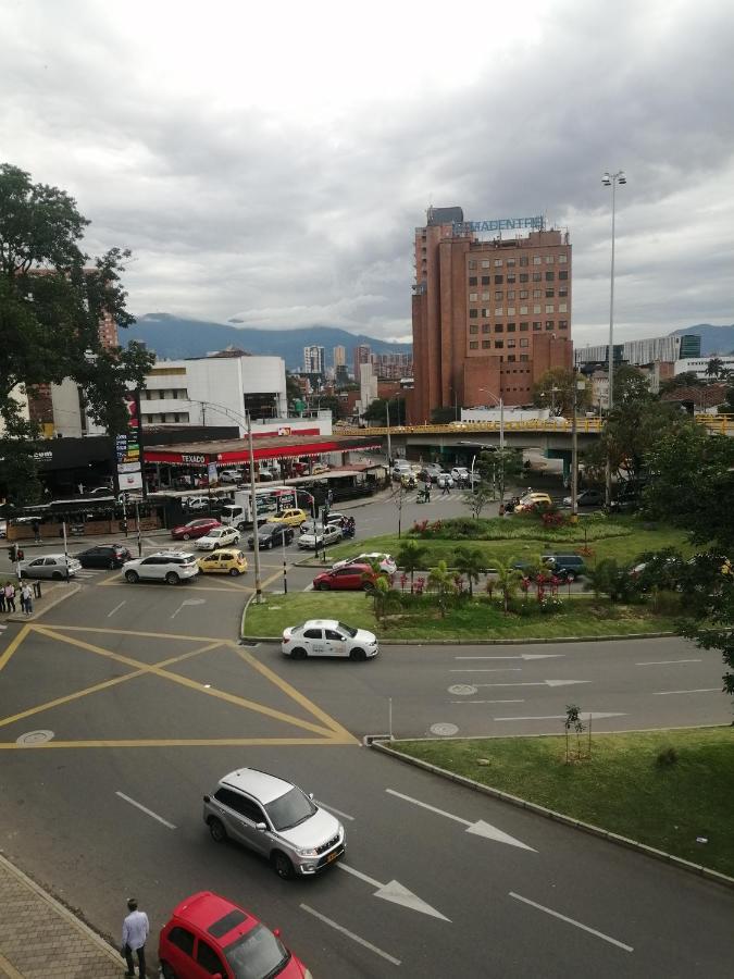 San Diego Aparta Estudios Medellin Exterior photo